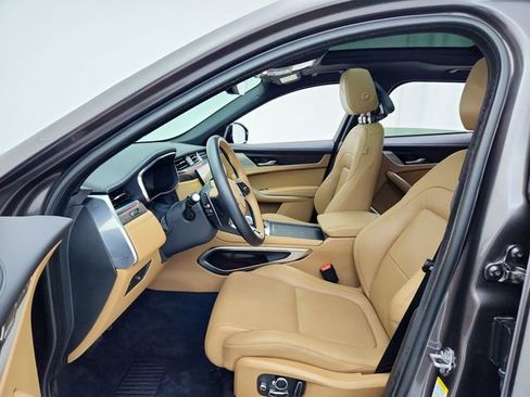 Certified 2023 Jaguar F-PACE S image 17