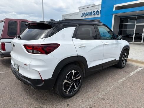 Certified 2023 Chevrolet TrailBlazer RS w/ Sun and Liftgate Package AWD/4WD image 3