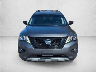 Used 2020 Nissan Pathfinder SL video 2