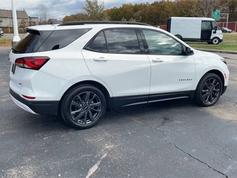 Certified 2022 Chevrolet Equinox RS image 8
