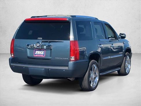 Used 2008 Cadillac Escalade AWD image 5