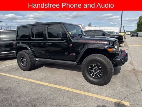Used 2024 Jeep Wrangler Unlimited Rubicon AWD/4WD image 8