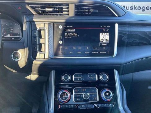 Used 2022 GMC Yukon Denali image 9