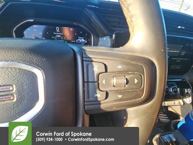 Used 2025 GMC Sierra 1500 AT4 w/ AT4 Premium Package AWD/4WD image 16