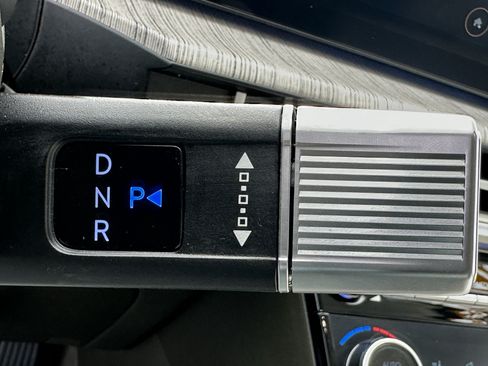 Used 2025 Hyundai Santa Fe Calligraphy FWD image 29