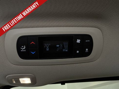 Used 2021 Chrysler Pacifica Limited w/ Premium & Safety Sphere Group FWD image 45
