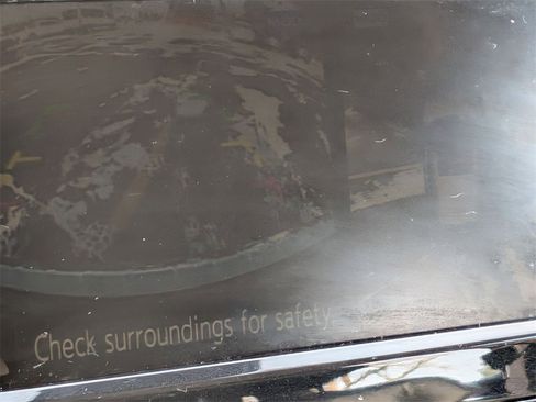 Used 2022 Nissan Rogue Sport SV w/ Technology Package image 16