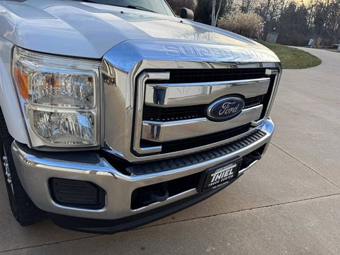 Used 2014 Ford F250 XLT image 32
