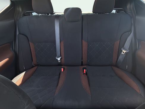 Used 2020 Nissan Kicks SR FWD image 32