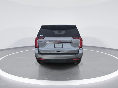 Used 2023 GMC Yukon AT4 w/ AT4 Premium Package image 7