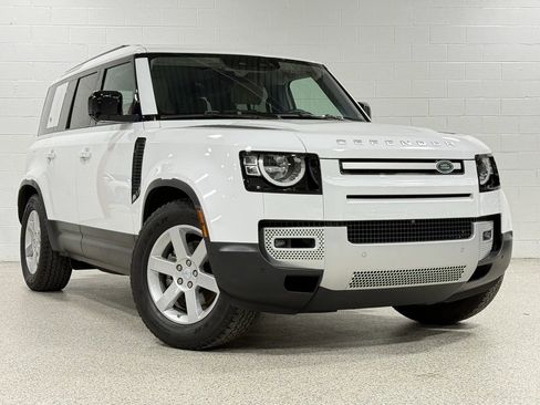 Used 2020 Land Rover Defender 110 S AWD/4WD image 4