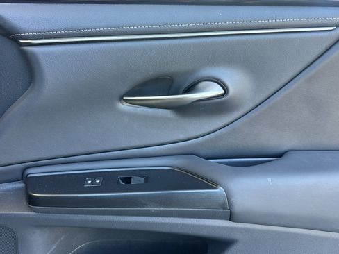 Certified 2020 Lexus ES 300h w/ Premium Package FWD image 20