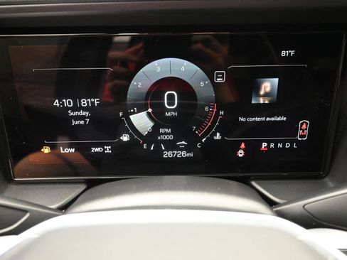 Used 2025 GMC Terrain Elevation AWD/4WD image 21