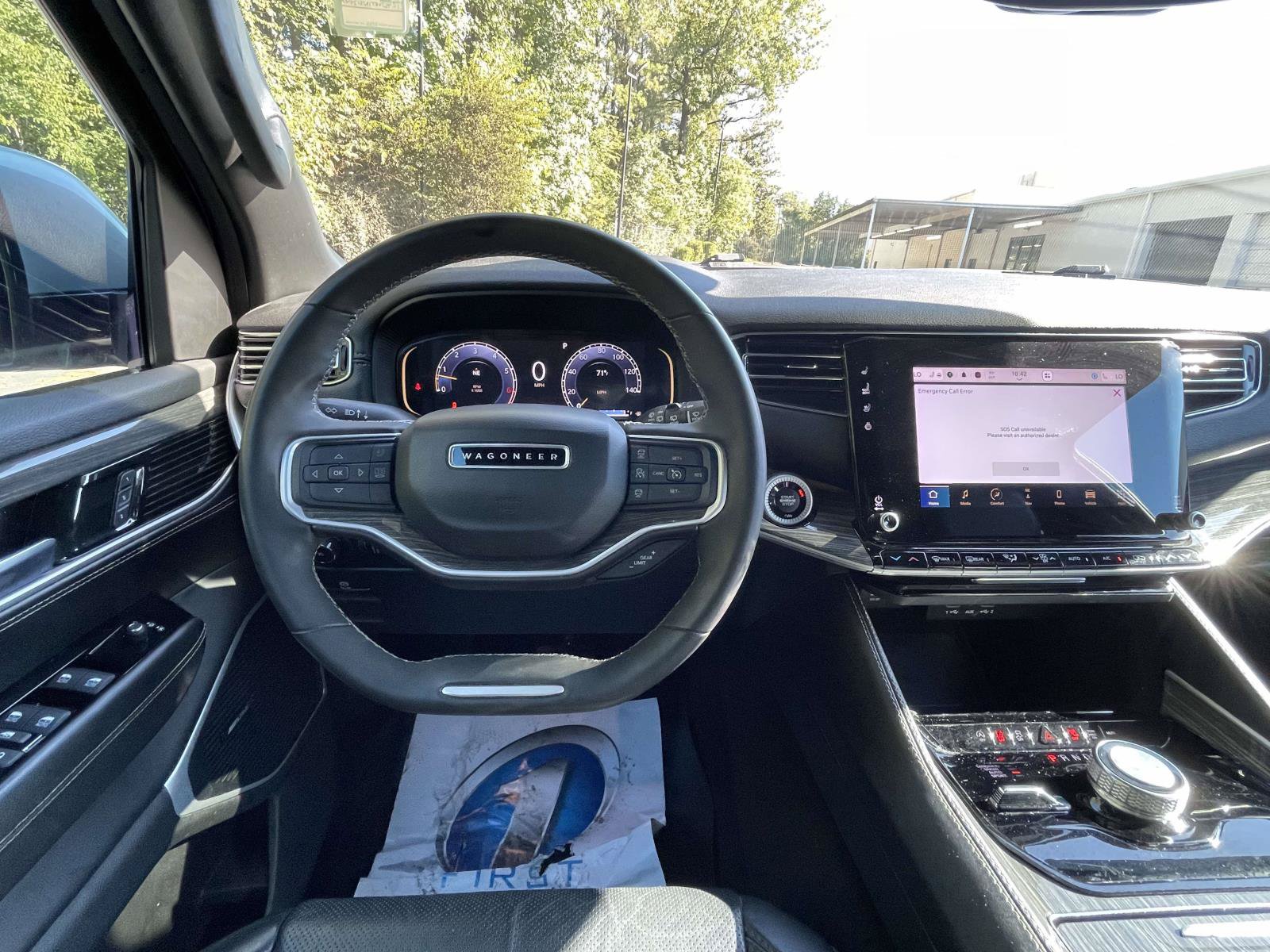 Certified 2022 Jeep Wagoneer Series II AWD/4WD image 14