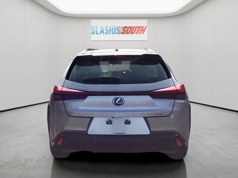 Used 2020 Lexus UX 250h w/ Accessory Package 2 image 4