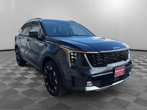 New 2026 Kia Sorento EX AWD/4WD image 3