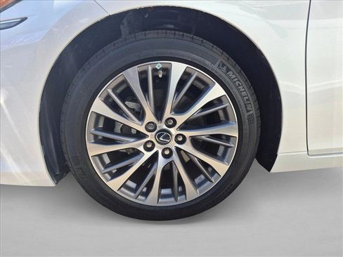 Used 2021 Lexus ES 250 w/ Premium Package AWD/4WD image 24