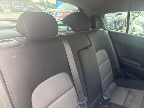 Used 2016 Kia Forte LX FWD image 26