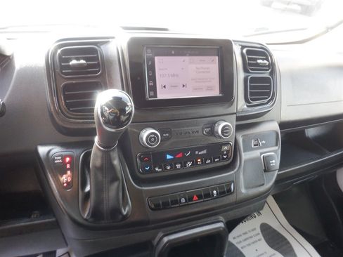 Used 2025 RAM ProMaster 2500 w/ U-Haul Equipment Group FWD image 14