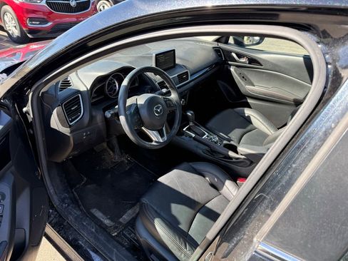 Used 2016 MAZDA MAZDA3 i Grand Touring image 7