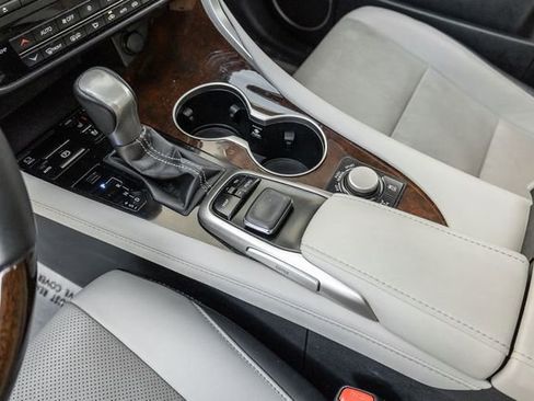 Used 2017 Lexus RX 350 AWD image 10