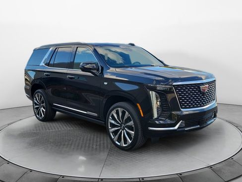 New 2026 Cadillac Escalade Luxury image 1