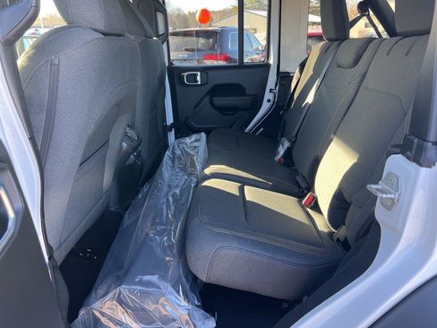 New 2026 Jeep Wrangler Unlimited Sport AWD/4WD image 17
