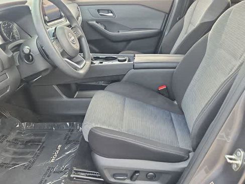 Used 2023 Nissan Rogue SV AWD/4WD image 17