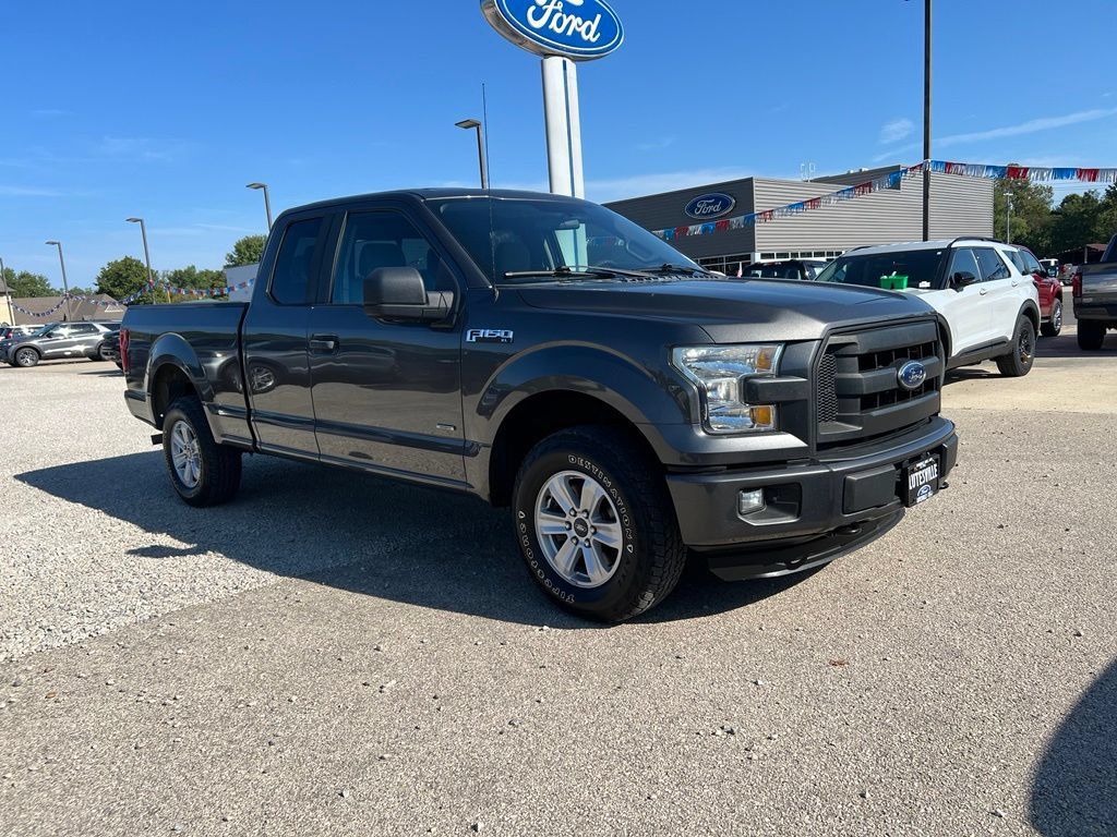 Used 2015 Ford F150 XL w/ Equipment Group 101A Mid AWD/4WD image 2