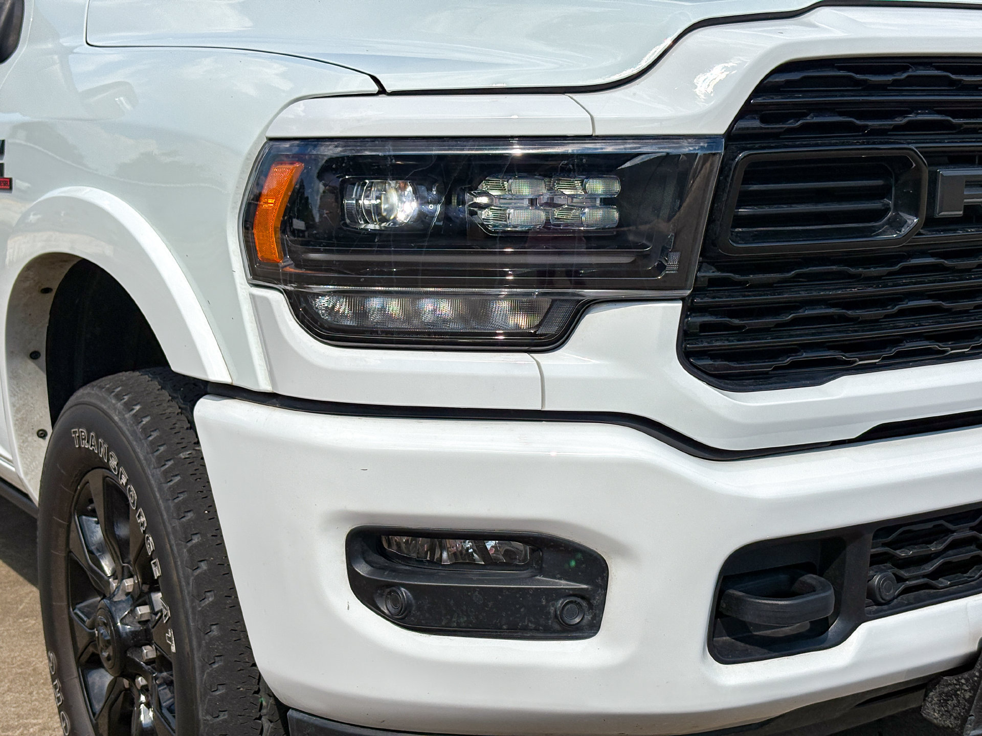 Used 2024 RAM 2500 Limited AWD/4WD image 3