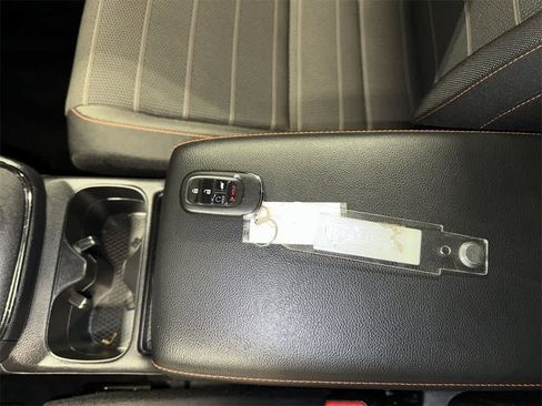 Used 2025 Honda CR-V Sport image 32