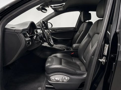 Used 2018 Porsche Macan S AWD/4WD image 10