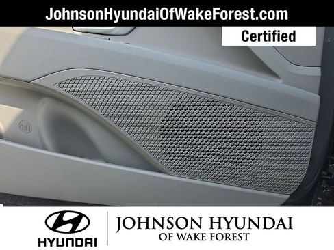 Certified 2025 Hyundai Elantra SE FWD image 36