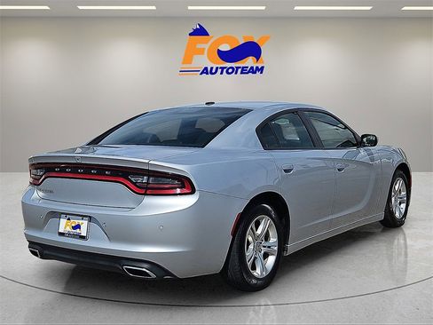 Used 2022 Dodge Charger SXT w/ Leather Interior Group image 5