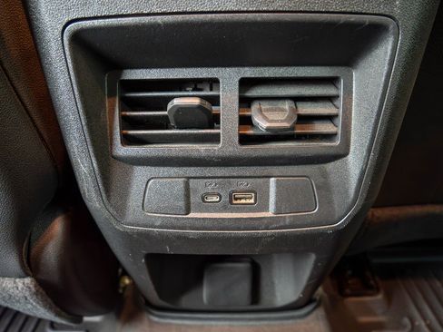 Used 2024 GMC Canyon AT4 AWD/4WD image 13
