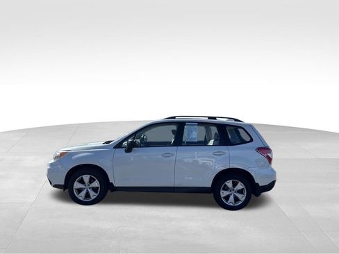 Used 2016 Subaru Forester 2.5i w/ Alloy Wheel Package AWD/4WD image 3