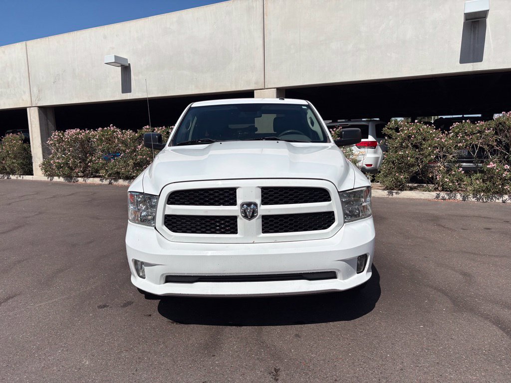 Used 2016 RAM 1500 Express RWD image 3