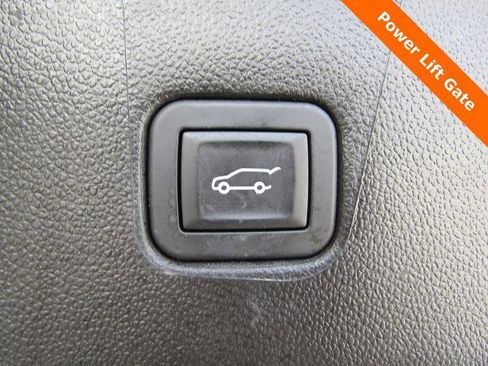 Used 2025 Chevrolet Blazer RS AWD/4WD image 21