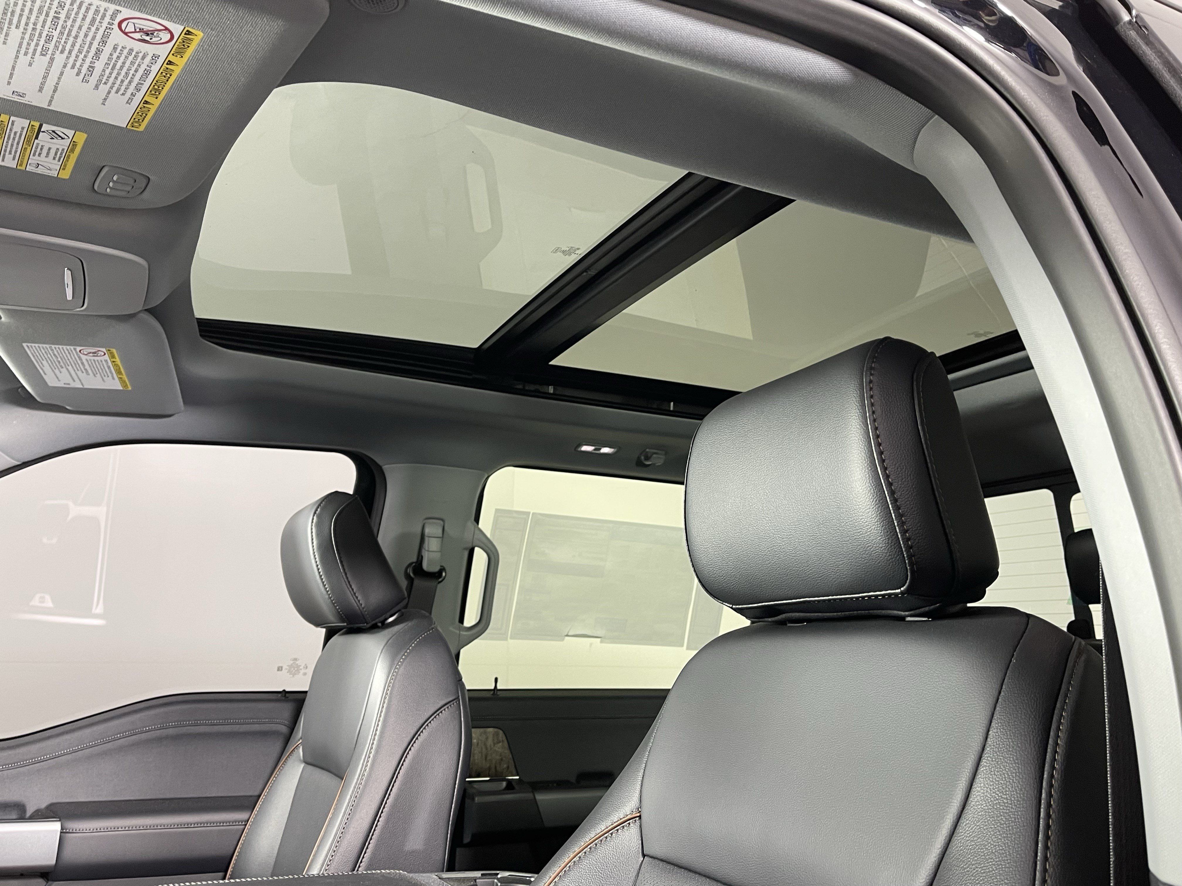 New 2026 Ford F350 Lariat w/ Lariat Premium Package AWD/4WD image 19