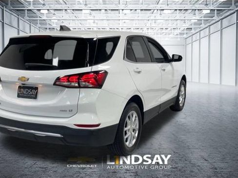 Used 2024 Chevrolet Equinox LT AWD/4WD image 9