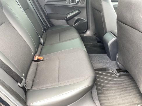 Used 2025 Honda Civic Sport image 13