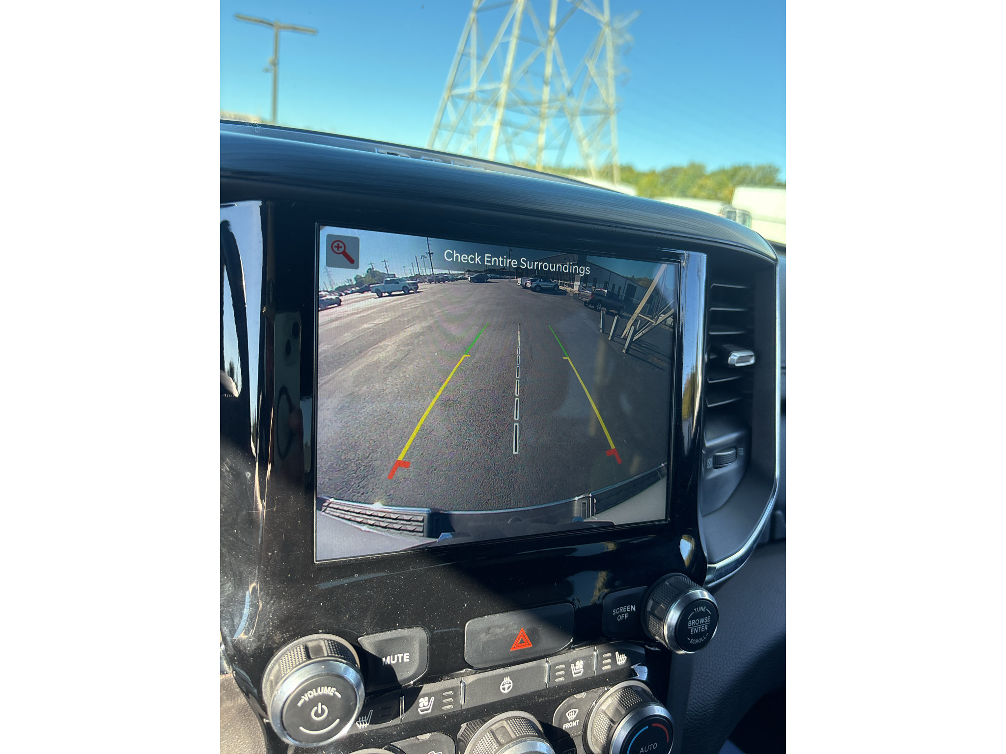 Used 2024 RAM 1500 Laramie RWD image 9
