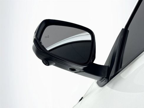 Certified 2025 Toyota 4Runner Trailhunter image 5