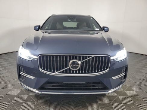 Used 2023 Volvo XC60 B5 Plus w/ Climate Package image 2