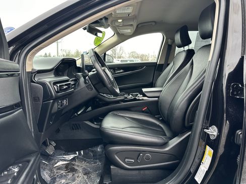 Used 2022 Lincoln Nautilus Standard w/ Premium Package image 17