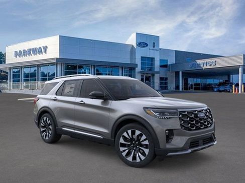 New 2026 Ford Explorer Platinum image 7
