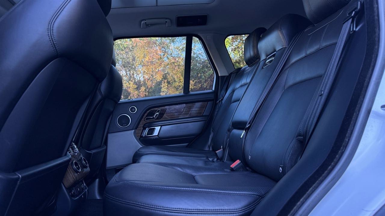 Used 2018 Land Rover Range Rover HSE AWD/4WD image 63