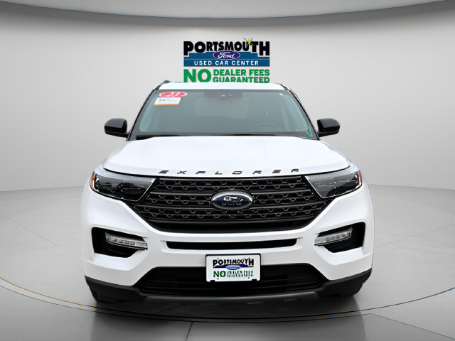 Used 2023 Ford Explorer XLT w/ Equipment Group 202A AWD/4WD image 9