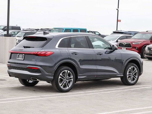 New 2026 Audi Q5 Premium AWD/4WD image 4