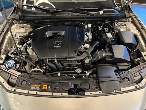 Used 2024 MAZDA MAZDA3 s FWD image 21